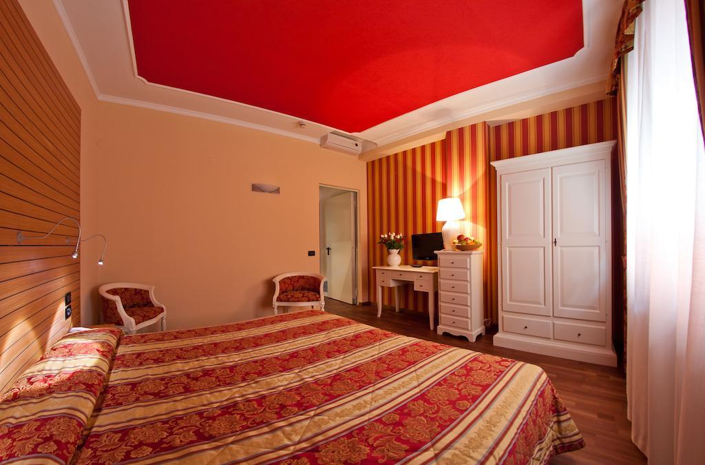 Hotel Cles Kamer foto